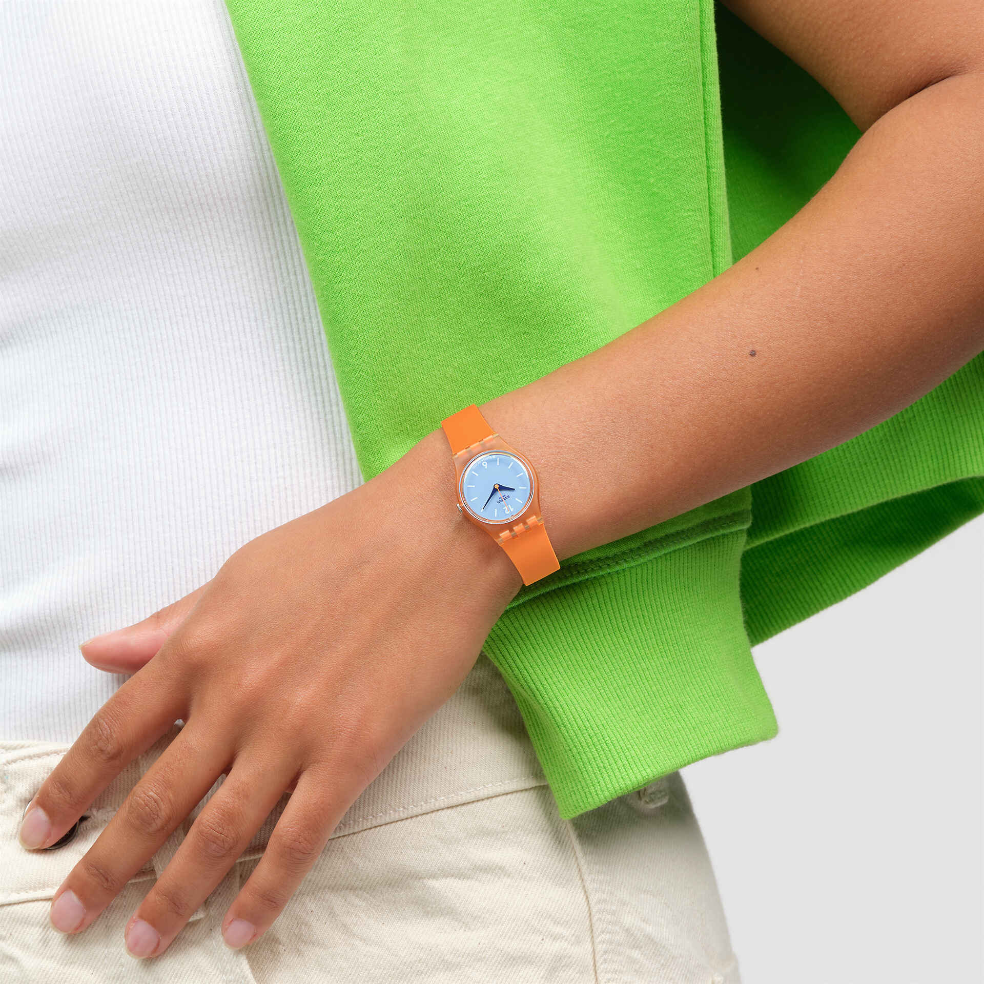 Swatch Originals LO116 View from a Mesa Damenuhr Orange • Transparentes Gehäuse • Hellblaues Zifferblatt, Bild 2