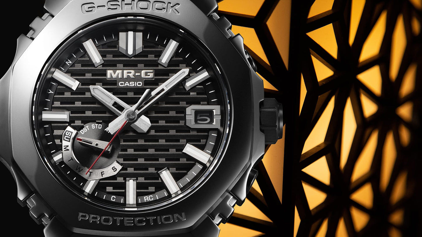 Casio G-Shock MR-G MRG-B2100B-1ADR Herrenuhr Schwarz • Saphirglas mit Antireflexbeschichtung • Solar-Funk mit Bluetooth