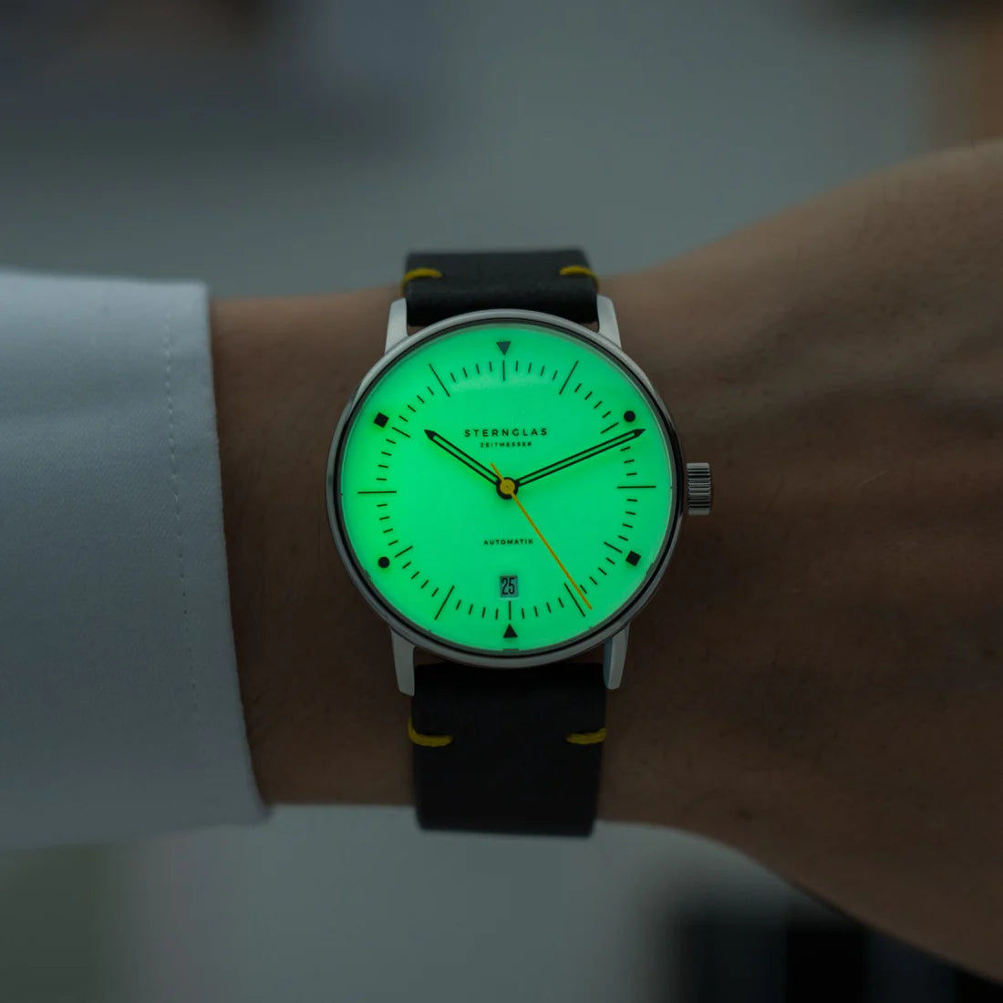 Sternglas Naos Edition Bauhaus X Automatikuhr • Vollflächiges Luminova | S02-NAI23-VI22