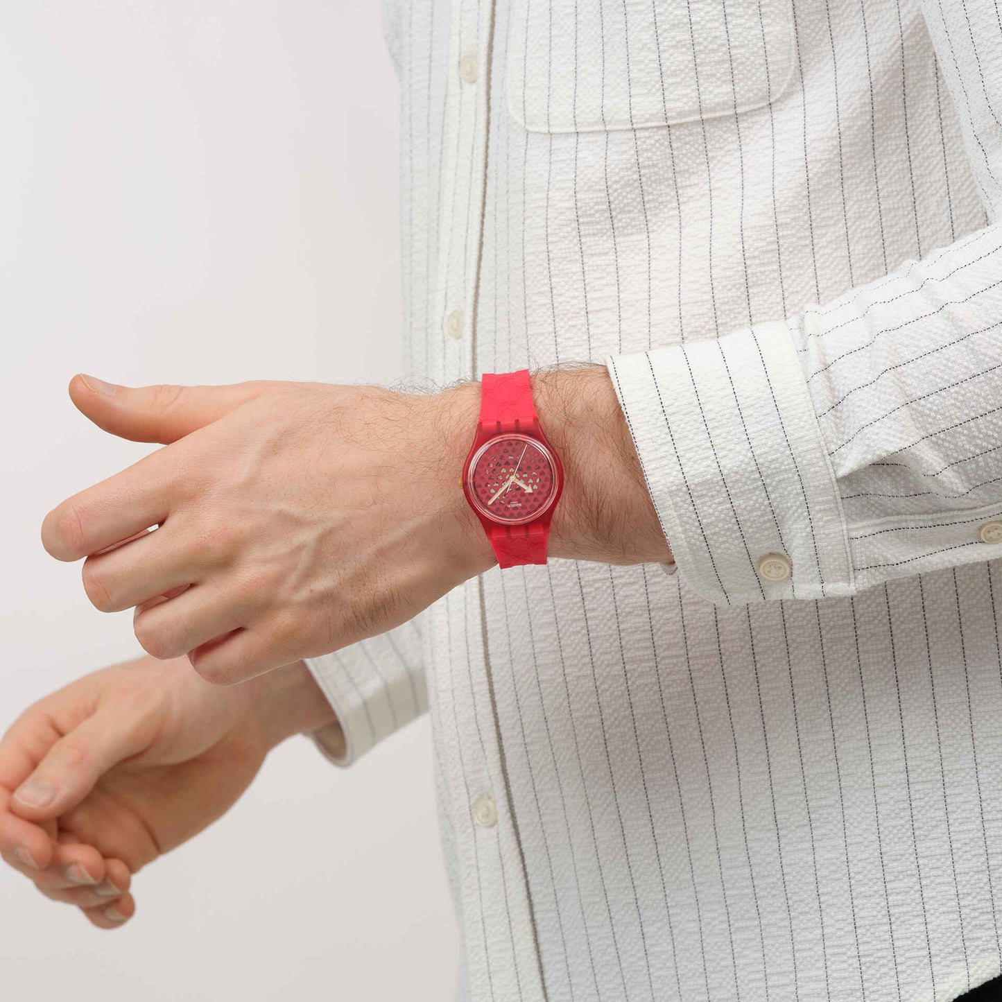 Swatch Originals Medium SO28Z122 Damenuhr Rot • Quarzwerk • Valentinstag Edition, Bild 5