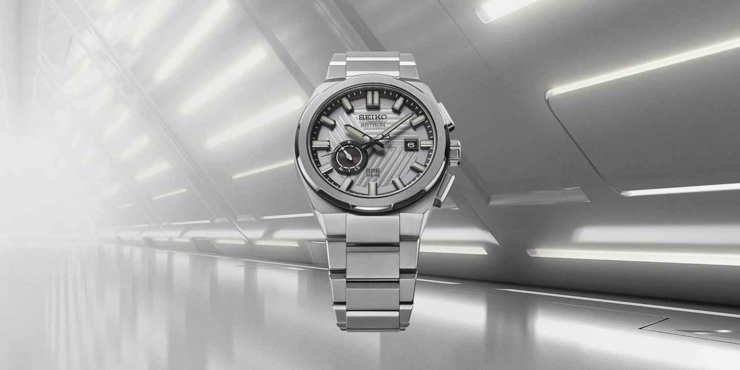 Seiko Astron SSJ037J1 Herrenuhr Silber • GPS Solar • Limited Edition
