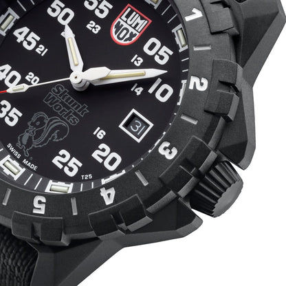 Luminox F-117 Nighthawk x Skunk Works XA.6442.H Herren Armbanduhr • Saphirglas • CARBONOX™-Gehäuse, Bild 7