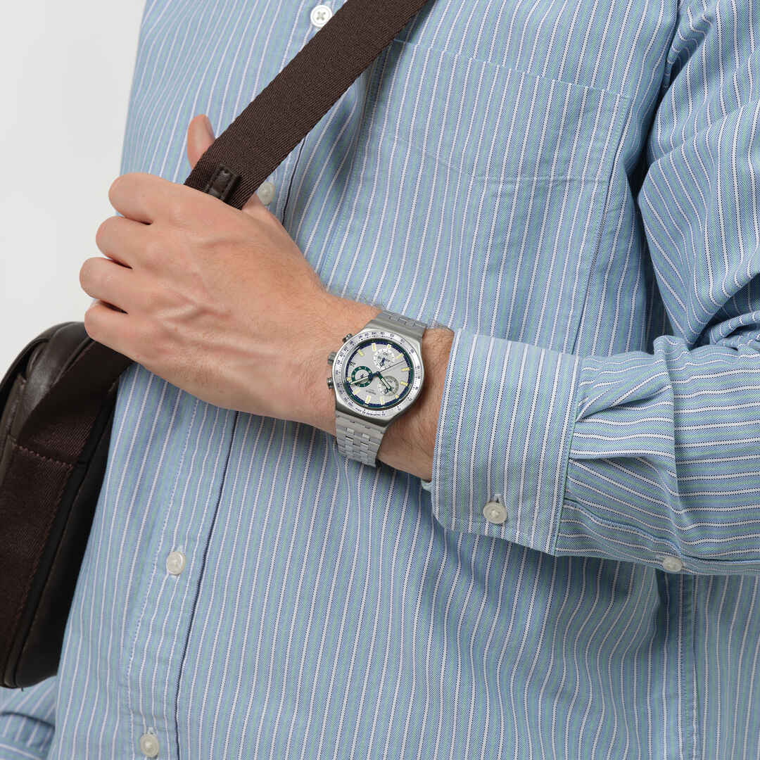 Swatch Irony Chrono New YVS539G Armbanduhr Silber • Chronograph mit Leuchtzeigern • Edelstahlarmband mit