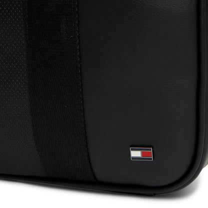 Tommy Hilfiger TH Foundation AM0AM14727BDS Laptop-Tasche Schwarz • Abnehmbarer Schulterriemen • Gepolstertes Laptop-Fach
