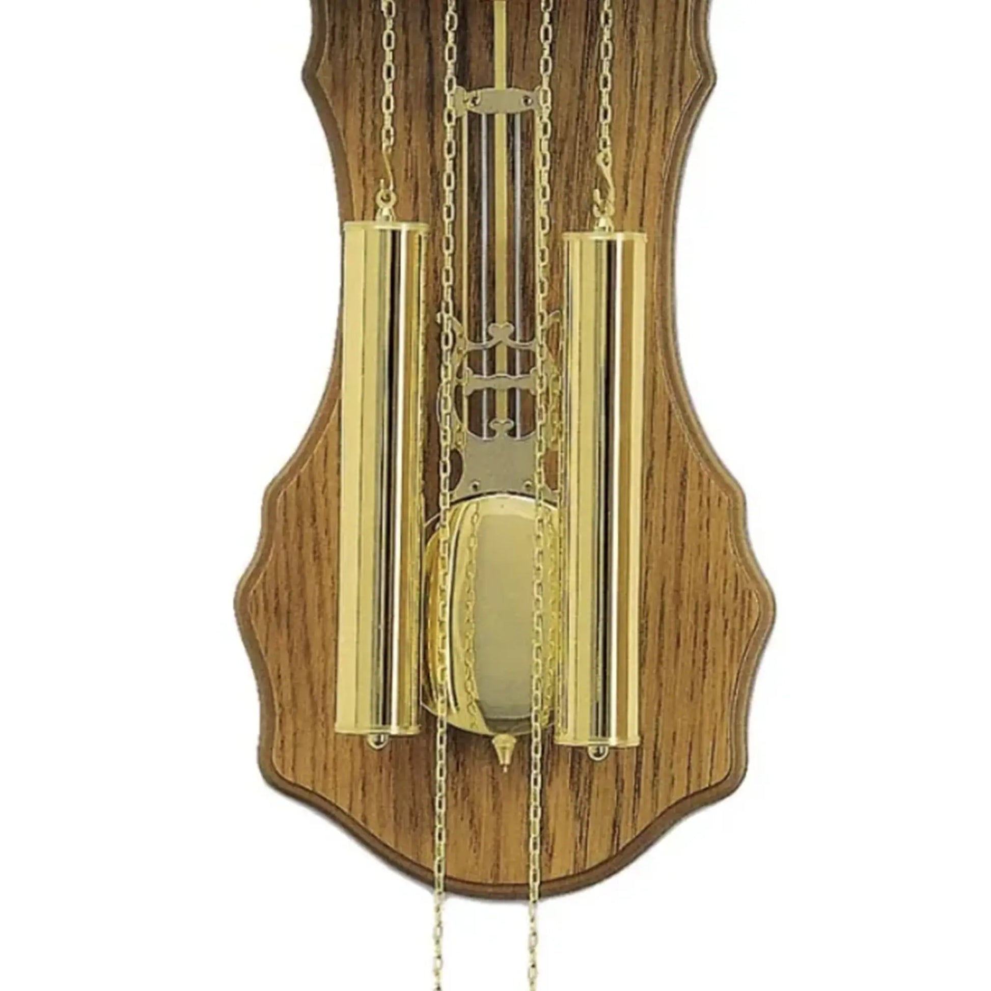 Wanduhrgehäuse aus Eiche mit pendelnden Metallstäben und Ketten im Detail