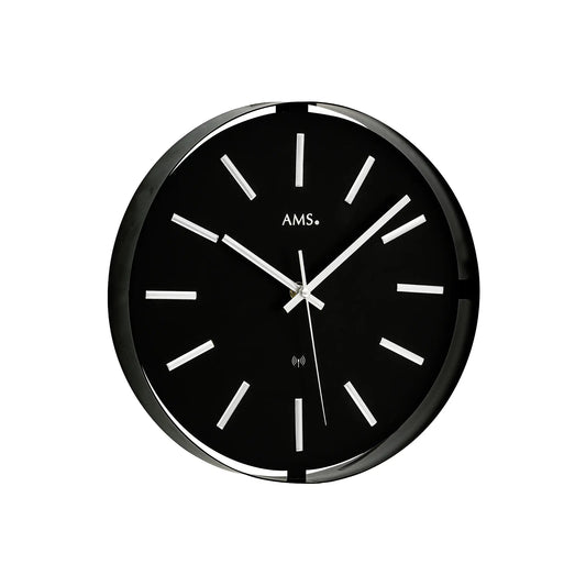 AMS Funk-Wanduhr: schwarzes Zifferblatt, silberner Ring und Strichindizes