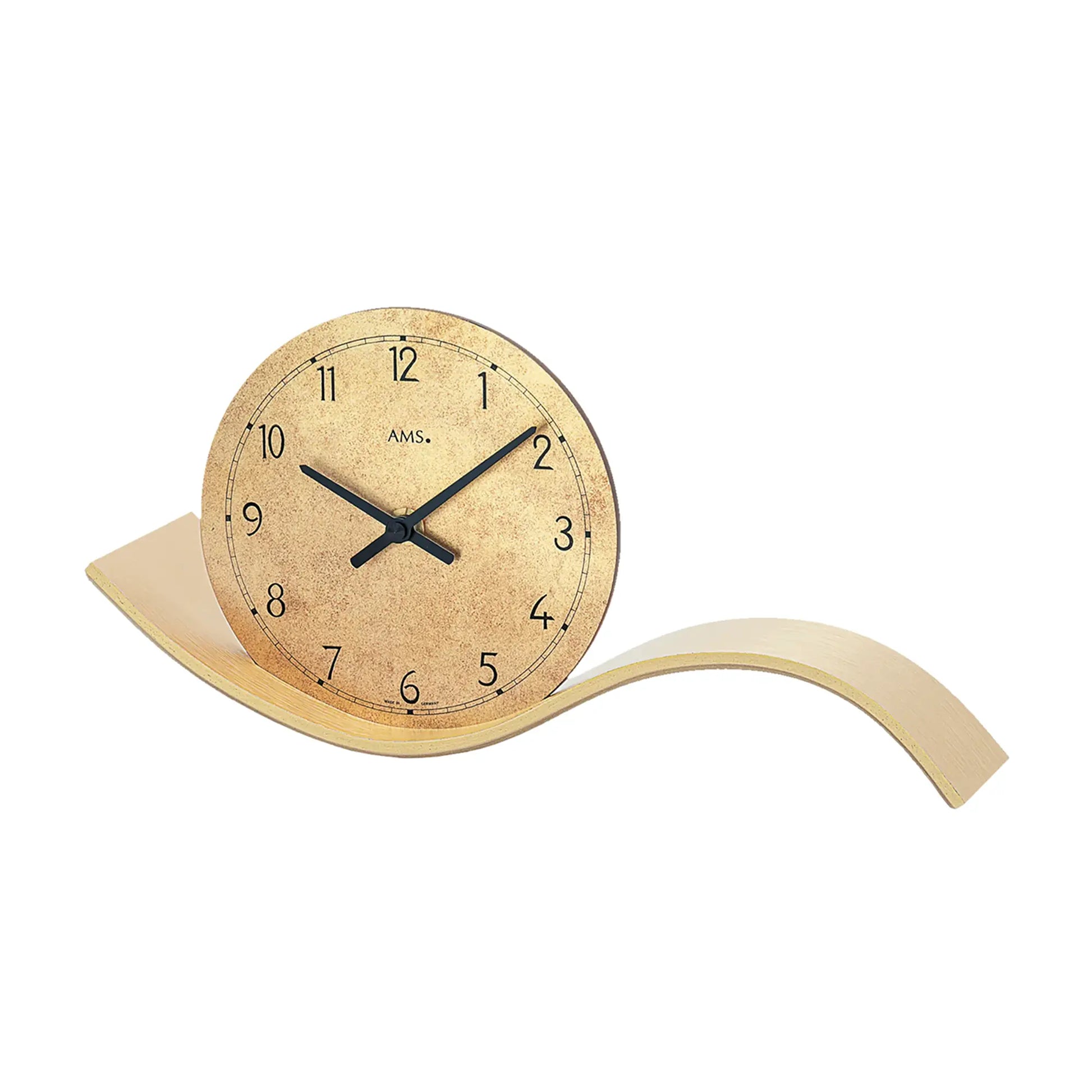 Orologio da tavolo con quadrante rotondo, base curva in legno effetto ottone e lancette nere