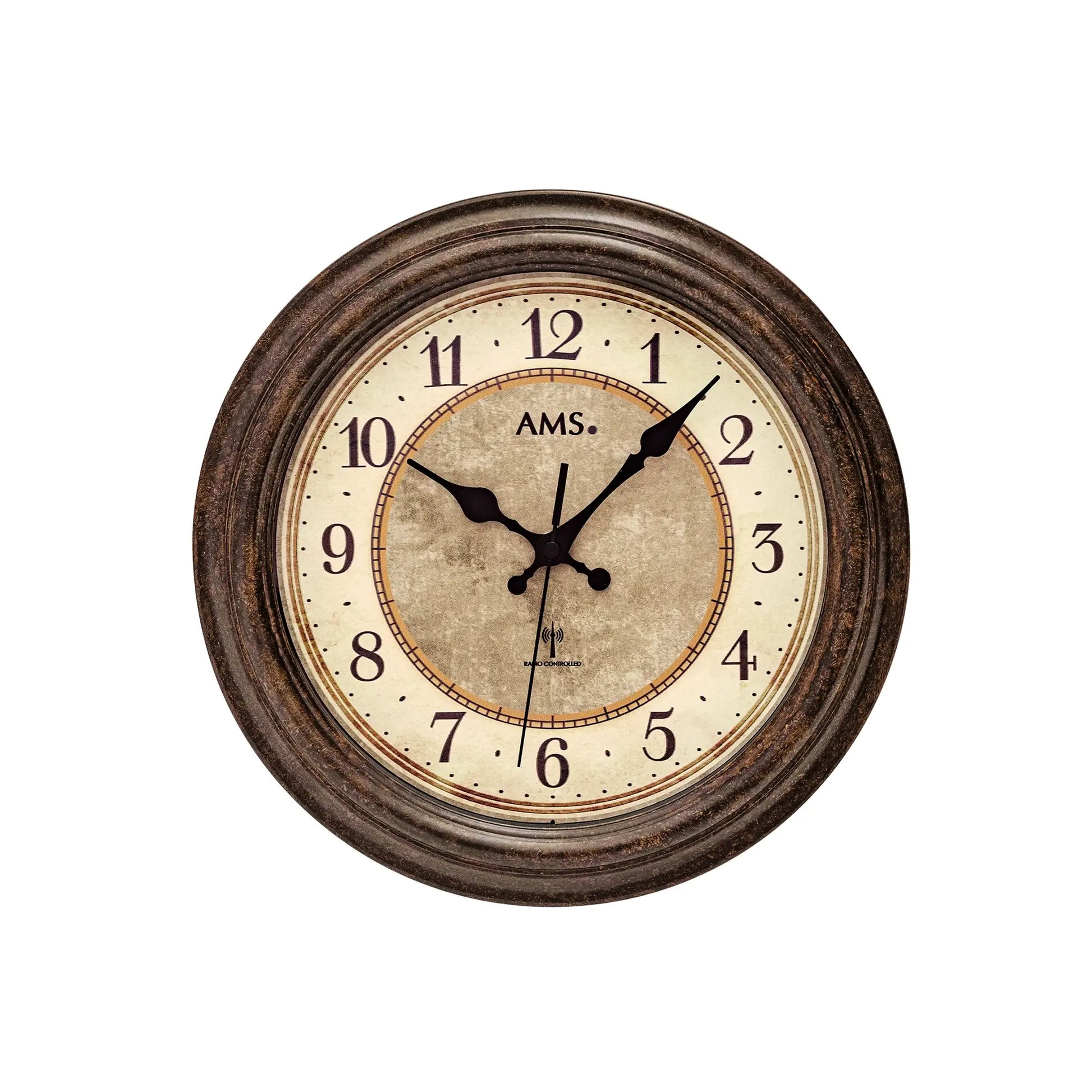 Retro Wanduhr mit Rundzifferblatt, braunem Vintage-Rahmen und schwarzen Zeigern
