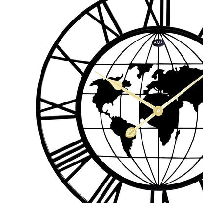 Wanduhr mit Weltkarten-Motiv, schwarzem Metallrahmen und goldenen Zeigern