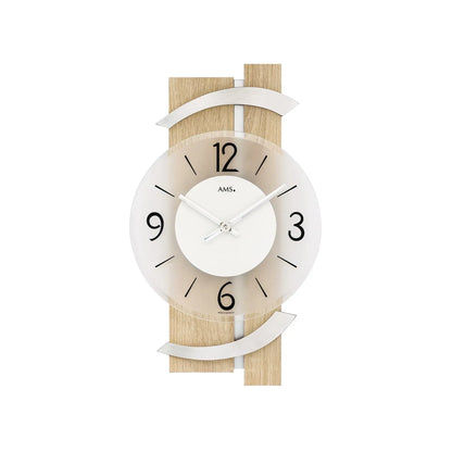 Wanduhr mit weißem Zifferblatt, schwarzen Zahlen und Holz- sowie Alurahmen, Uhrzeiger