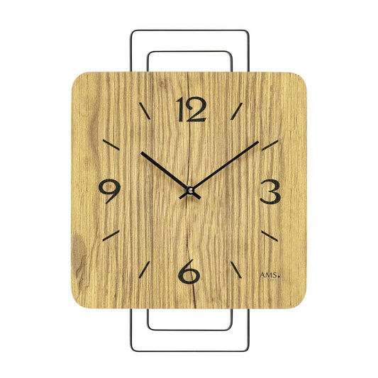 Wanduhr aus Wildeiche mit Holzoptik, analoge Ziffern und schwarze Zeiger, AMS-Logo