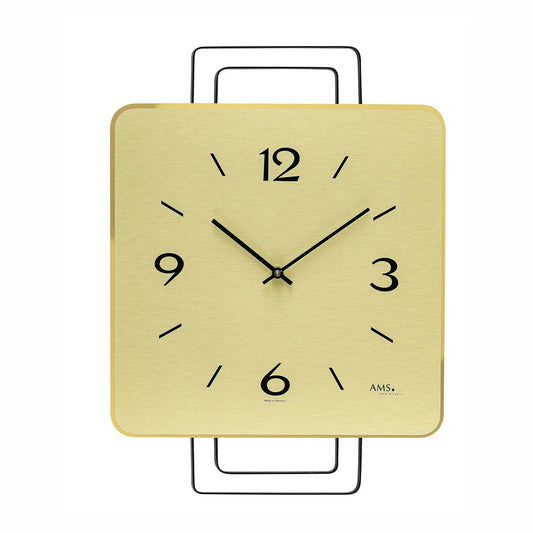 Wanduhr aus Messing mit rechteckigem Metallgehäuse, arabischen Ziffern und Zeigern.