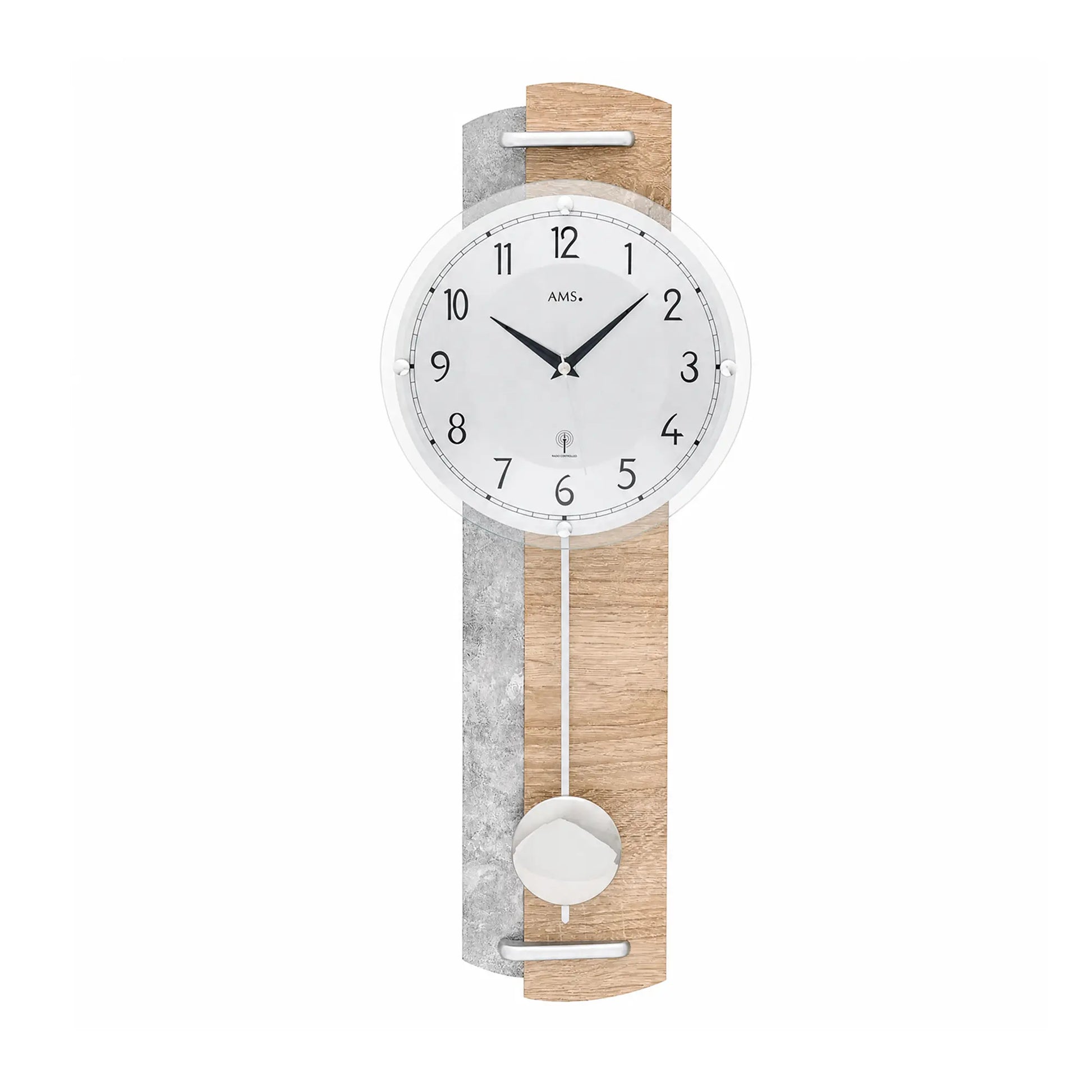Orologio da parete a pendolo radio controllato con quadrante rotondo, listelli in legno e peso del pendolo bianco