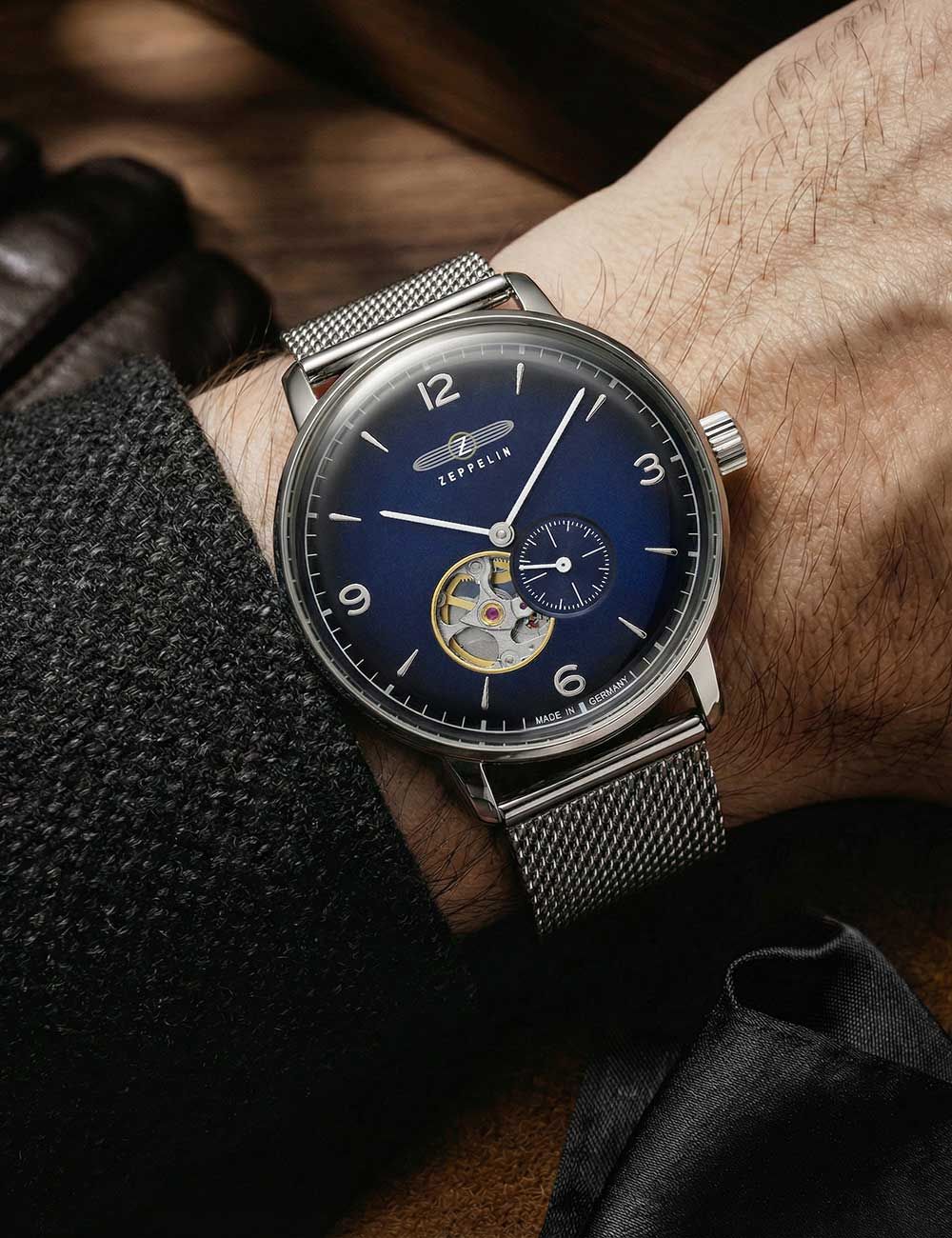 Zeppelin 8066M-3-N LZ-129 Hindenburg Herrenuhr Blau • Automatikwerk Miyota 82S5 • Skelettiertes Zifferblatt, Bild 2