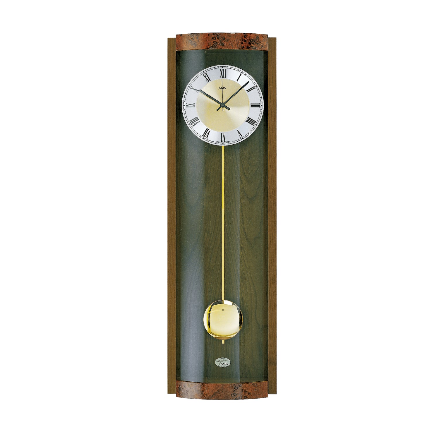 Wanduhr mit Nussbaumrahmen, rundem Zifferblatt und Pendelgewicht im Glas