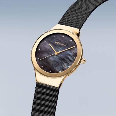 Bering Classic 12934-132 Damenuhr Schwarz • Saphirglas • Milanaise-Armband, Bild 7