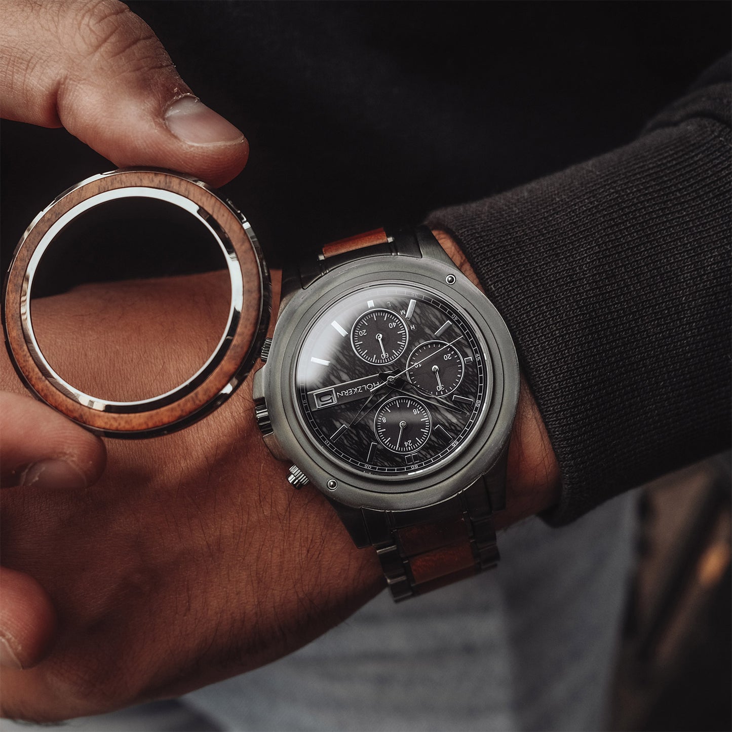 Holzkern Angkor Herrenuhr • Solar-Chronograph • Koaholz und Marmor, Bild 3