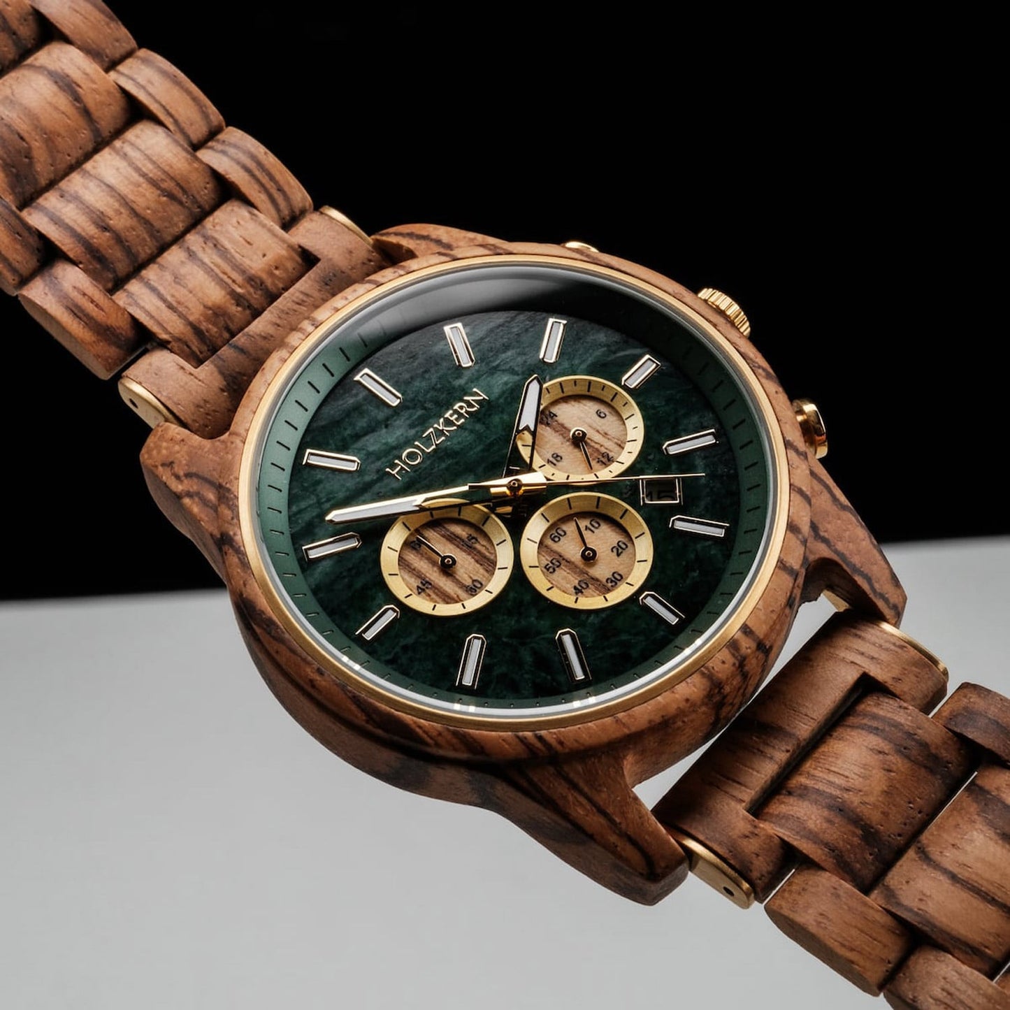 Holzkern Blätterdach Herrenuhr Chronograph Zebrano/Marmor • Japanisches Quarzwerk • Mineralglas, Bild 3