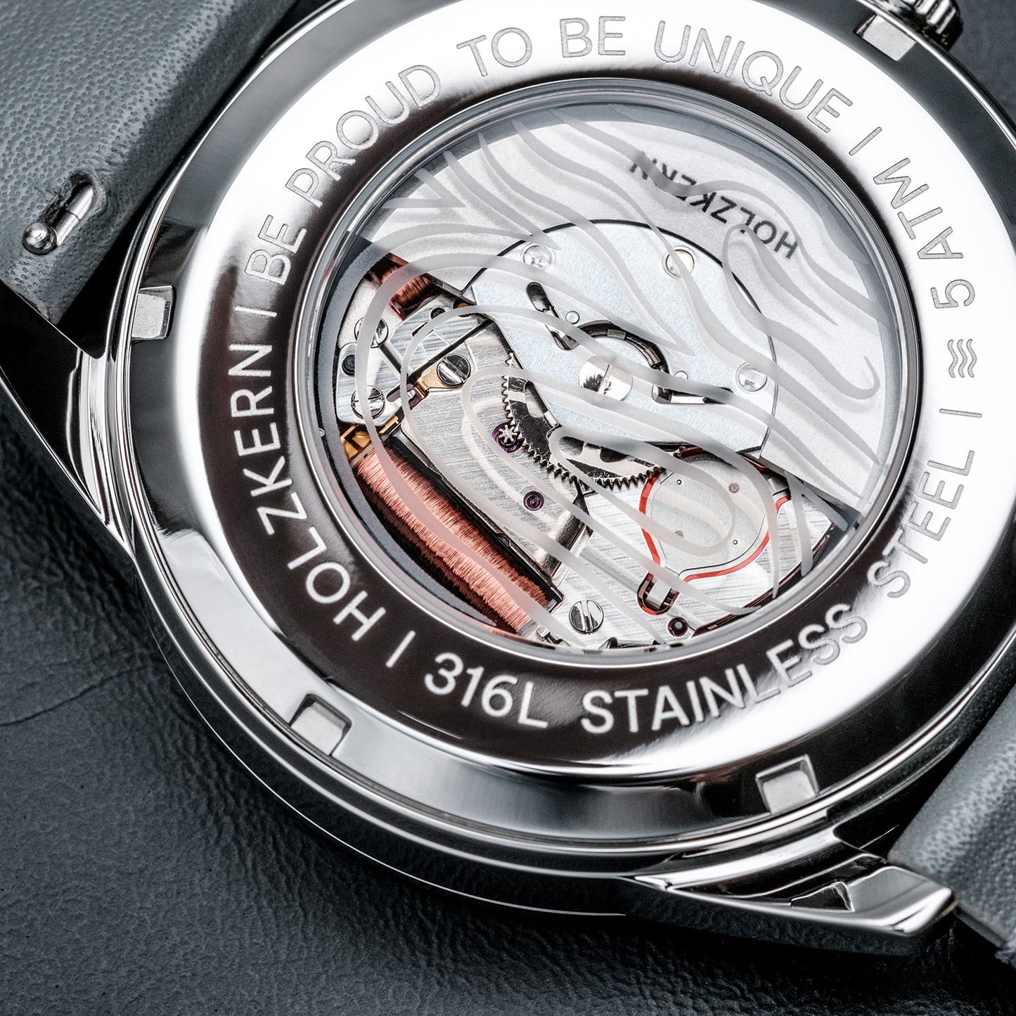 Holzkern GMT Skywhirl Herrenuhr Marmor/Silberfarben • Automatikwerk • GMT-Funktion, Bild 2