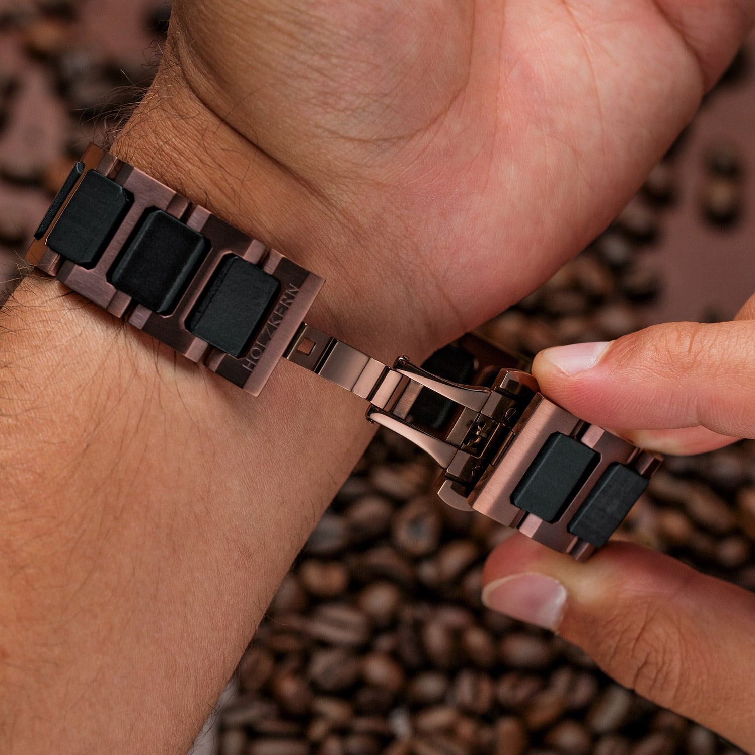 Holzkern Espressino Unisex-Armbanduhr Kaffee/Ahorn • Japanisches Quarzwerk • Echtes Holzarmband, Bild 4