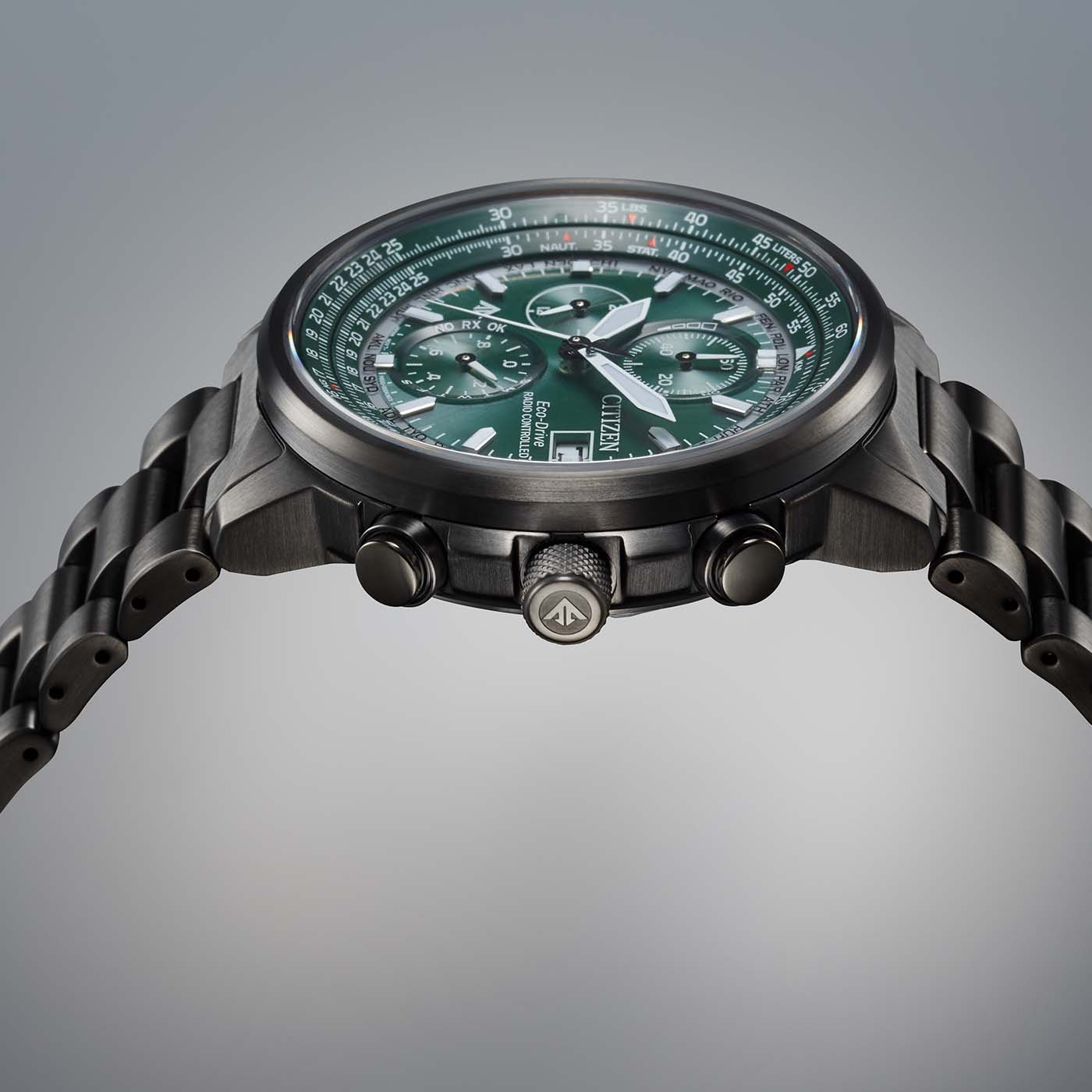 Citizen Promaster Sky AT8304-57W Herrenuhr Schwarz/Grün • Eco-Drive Funk • Saphirglas, Bild 5