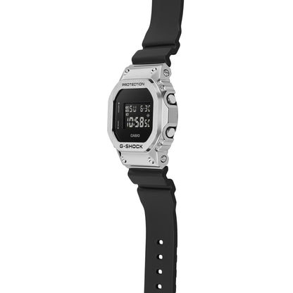 Casio GM-5600U-1ER G-Shock Herrenuhr Schwarz • Gehäuse aus Resin/Edelstahl • Invertiertes LCD-Display, Bild 7