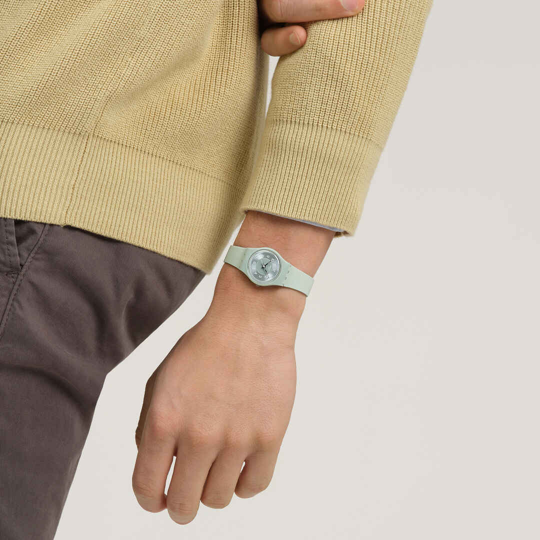 Swatch Originals Small LG131 Serenity Of Sage Damenuhr Grün • Leuchtzeigerwerk • Farblich abgestimmtes Armband, Bild 7
