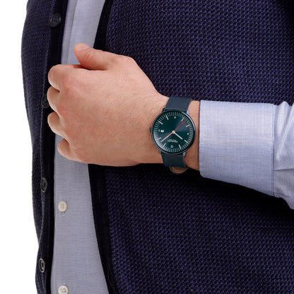 Mondaine Doppio MLE.41240.LDV Herrenuhr Blau • Saphirglas mit Antireflexbeschichtung • Schweizer Quarzwerk, Bild 2