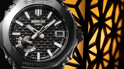 Casio G-Shock MR-G MRG-B2100B-1ADR Herrenuhr Schwarz • Saphirglas mit Antireflexbeschichtung • Solar-Funk mit Bluetooth