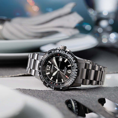 Citizen Herrenarmbanduhr auf Stoff, schwarzes Zifferblatt, silbernes Metallband