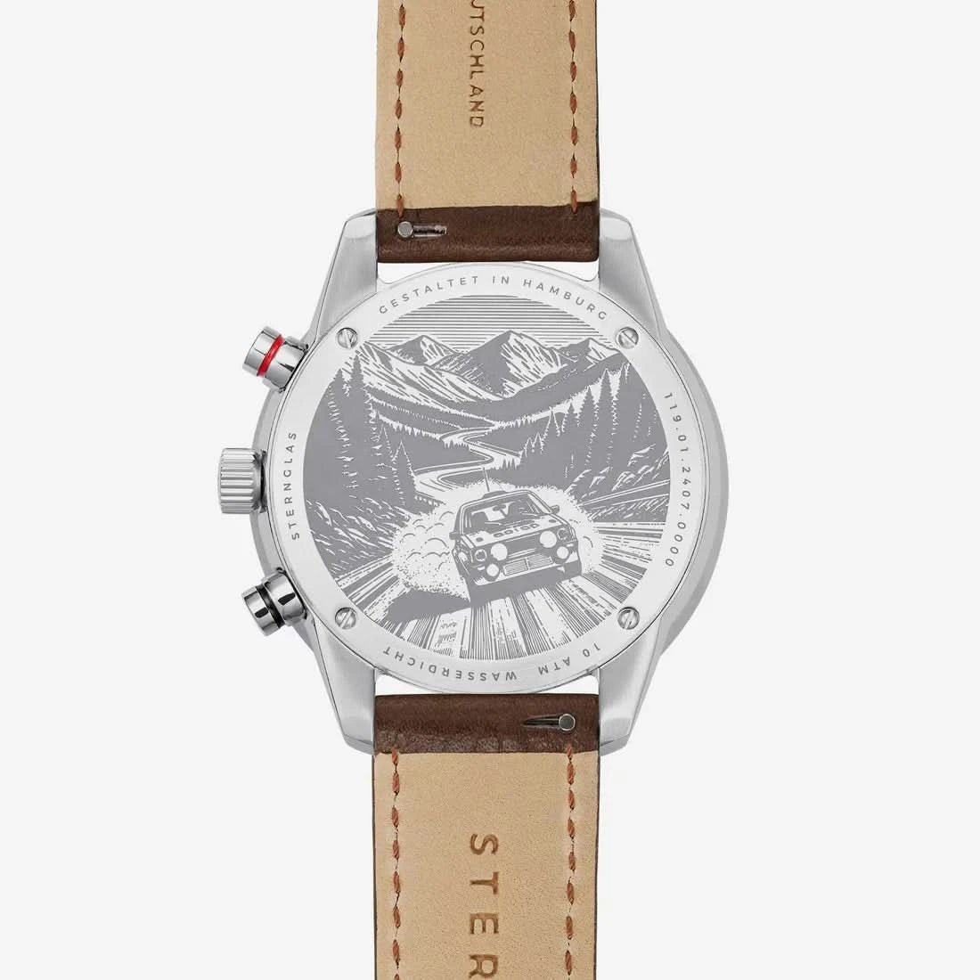 Reloj de hombre con caja plateada, correa de cuero marrón y esfera con relieve