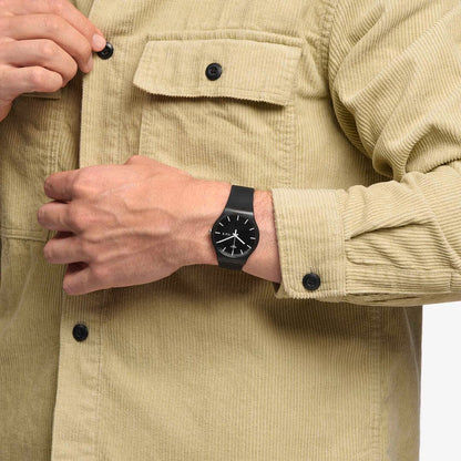 Swatch Originals Large SO29B704 Mono Black Herrenuhr Schwarz • Biosourced Material • Tag-/Datumsfenster, Bild 6