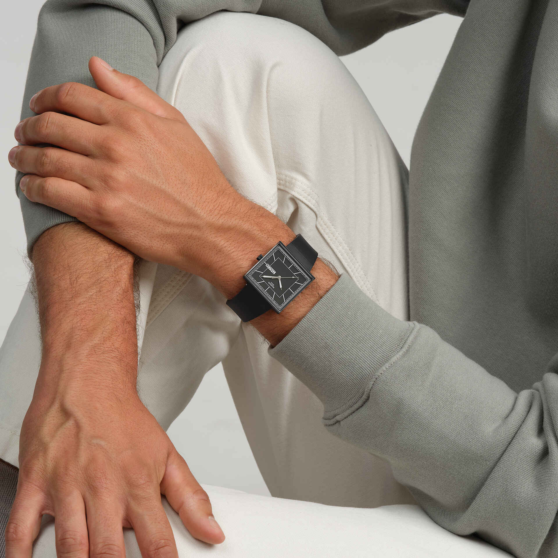 Swatch What If Square SO34B701 Herren Armbanduhr Schwarz • Biokeram​ik-Gehäuse • Leuchtzeiger, Bild 2