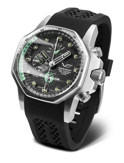 Vostok Europe herrklocka: svart armband i plast, svart urtavla