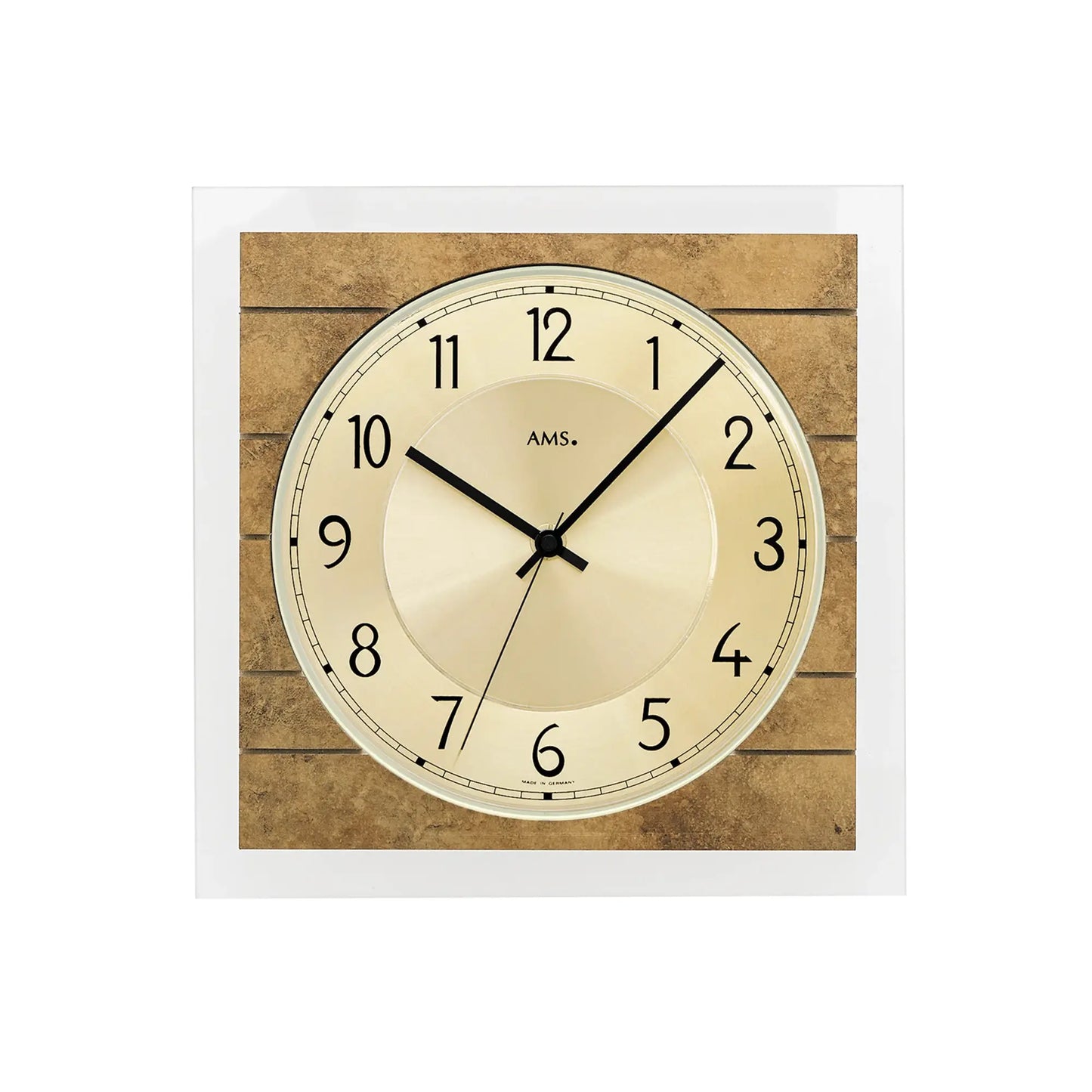 Wanduhr mit rundem Zifferblatt, großen Zahlen, Holzrahmen und Mineralglas, antikmessingfarbig