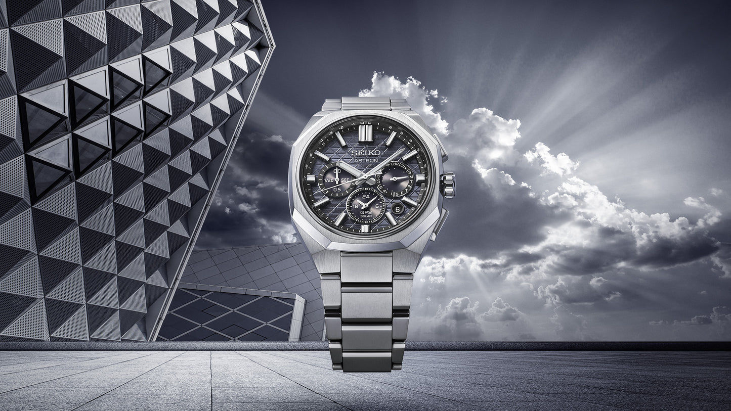 Seiko Astron HAB002J1 Herren GPS-Solaruhr • Saphirglas mit LumiBrite • Chronograph Titan, Bild 2