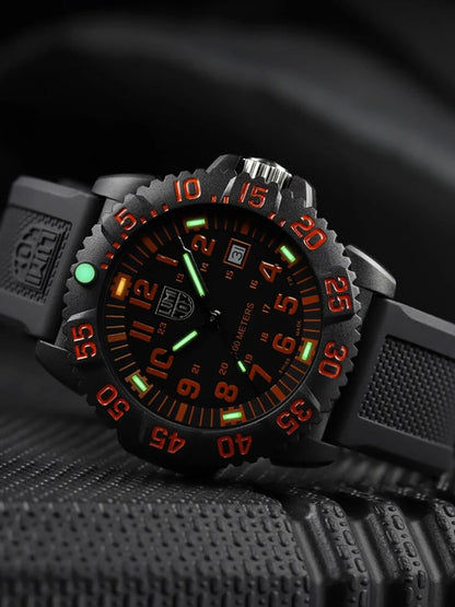 Luminox Sea Lion X2.2059.2 Herren Armbanduhr Schwarz • Schweizer Quarzwerk • CARBONOX-Gehäuse, Bild 4