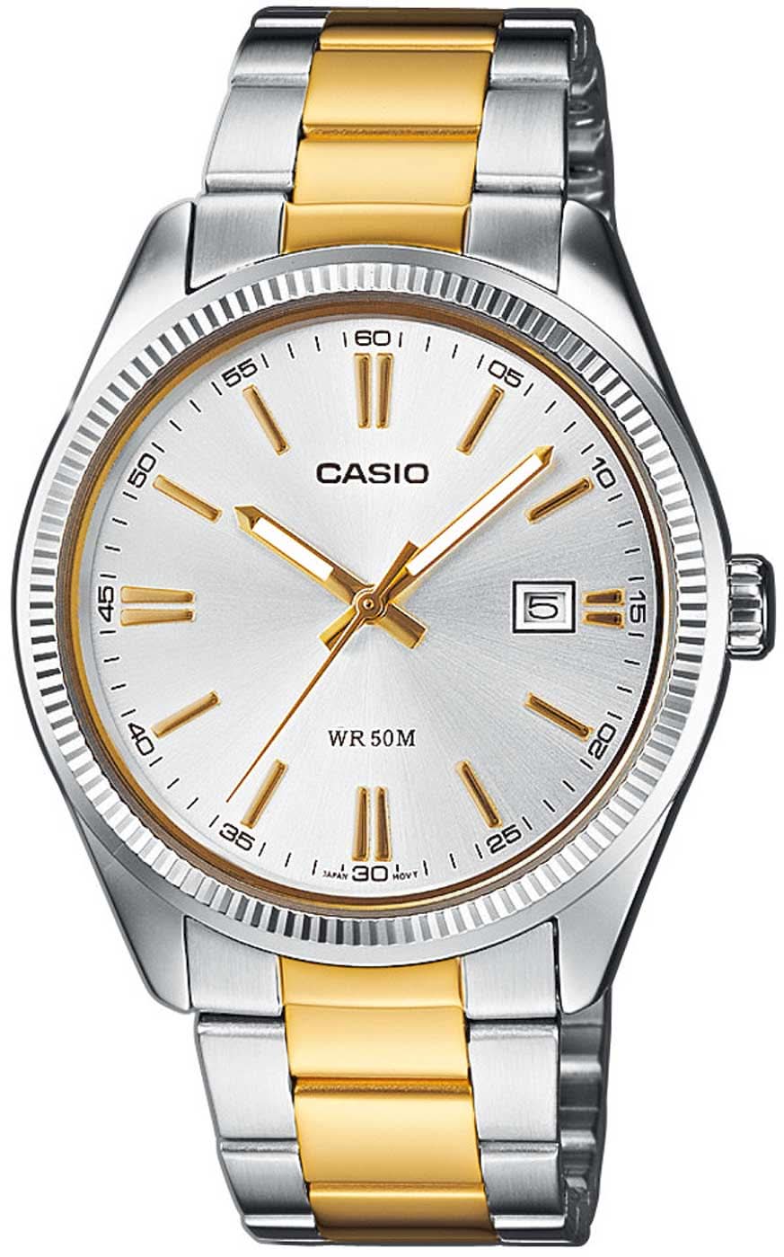 Reloj Casio para hombre con correa de metal bicolor, esfera plateada y visualización de fecha