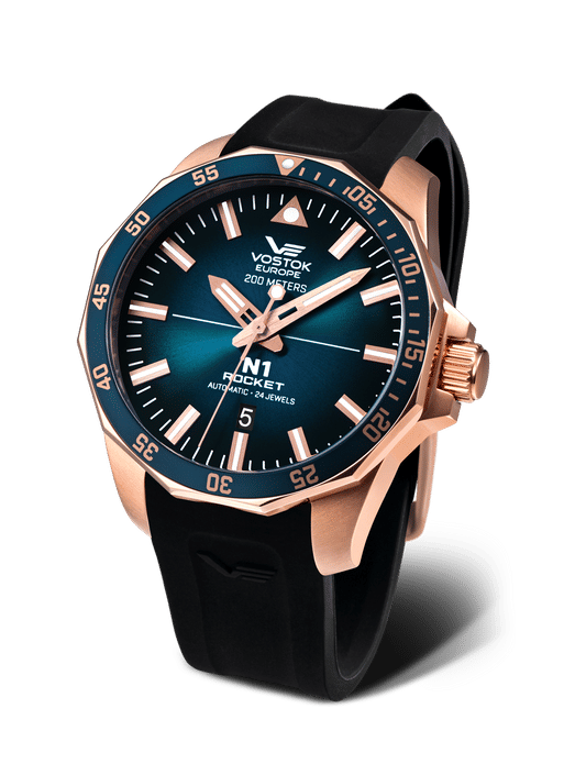 Vostok Europe herrklocka med blå urtavla, roséguldfärgad boettring och svart armband