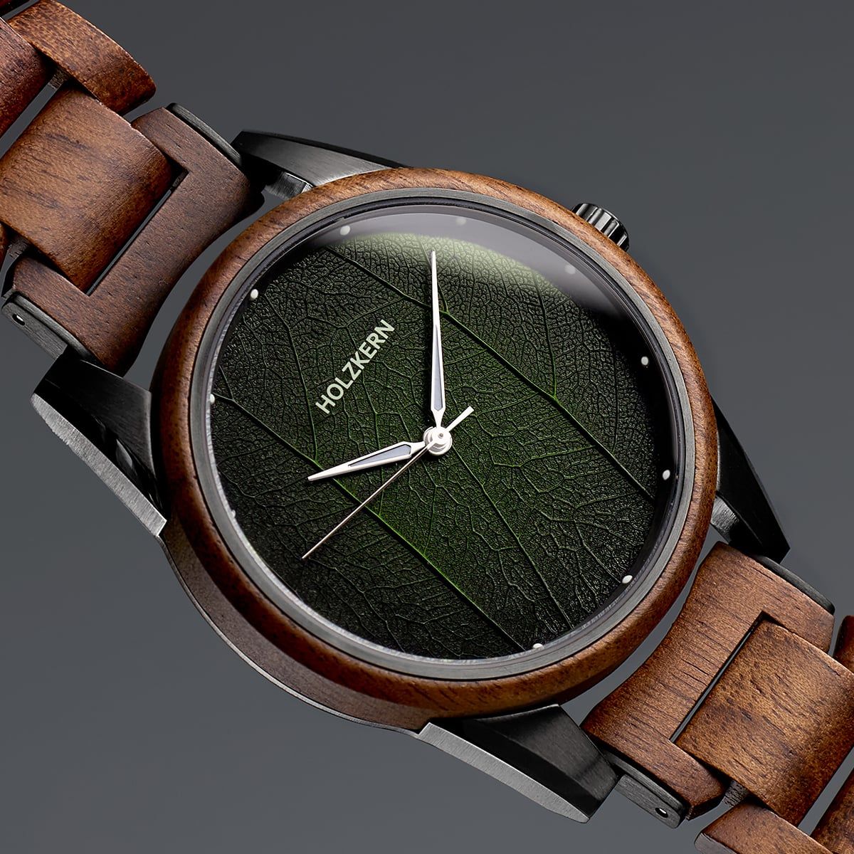 Holzkern Askja Herrenuhr • Naturholz & Marmor • Dual Time Quarzwerk, Bild 5