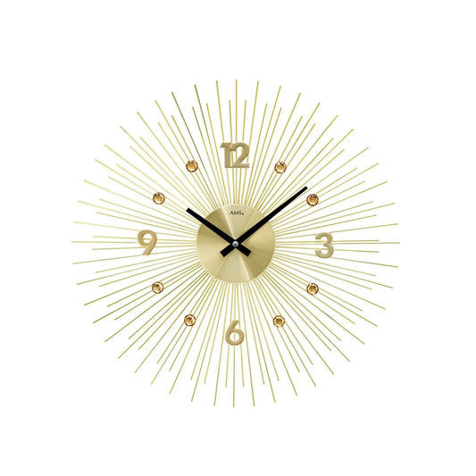 Goldene Wanduhr mit Sonnenschein-Strahlen, rundem Zifferblatt und schwarzen Zeigern