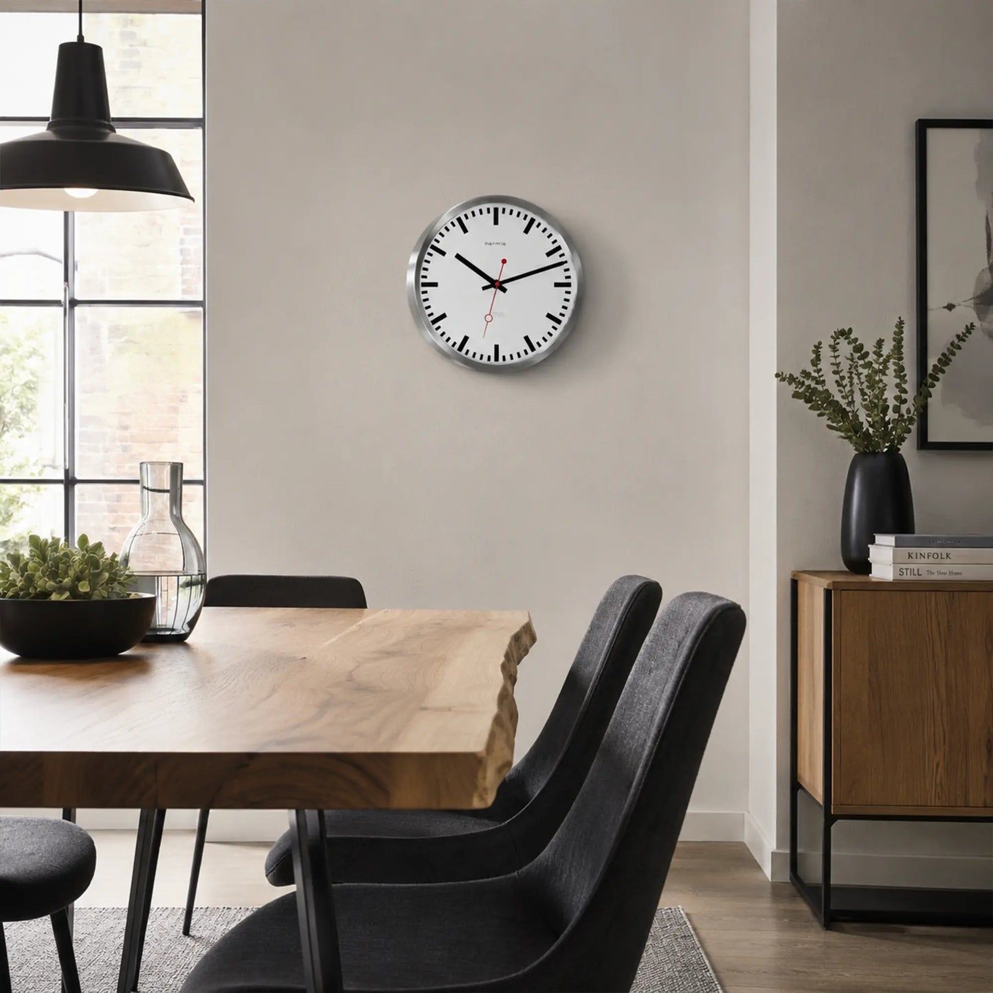 Reloj de pared Hermle 30x30x5 cm Acero inoxidable • Radio • Silencioso