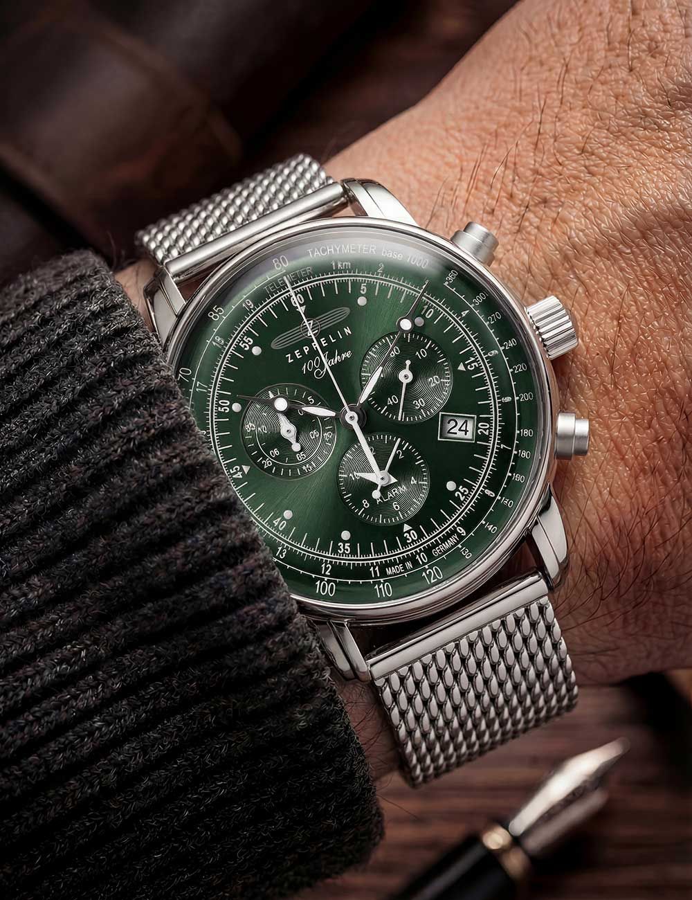 Zeppelin 100 Jahre 8680M-4 Herrenuhr Schwarz • Alarm-Chronograph • 5 ATM wasserdicht, Bild 5