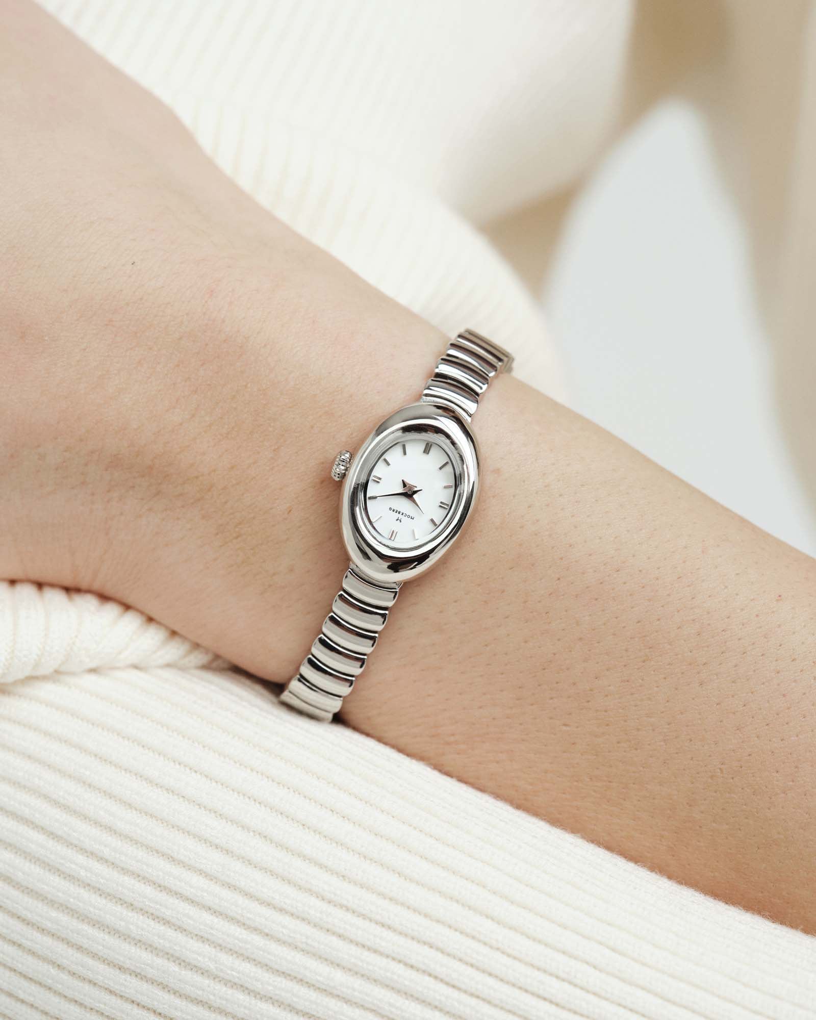 Mockberg Belle Oval Petite MB1417 Damen Armbanduhr Silber • Mineralglas • Edelstahlarmband, Bild 3