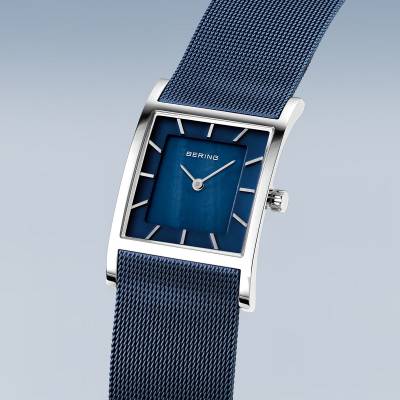 Bering Classic 10426-307-S Damenuhr Blau • Saphirglas • Milanaise-Armband, Bild 2