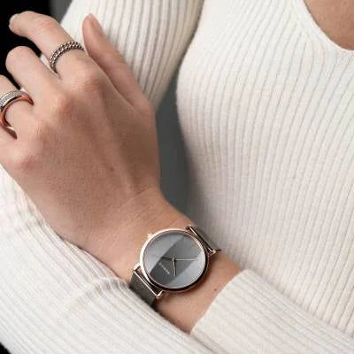 Bering Classic 13436-369 Damenuhr Roségold • Saphirglas • Milanaise-Armband, Bild 8
