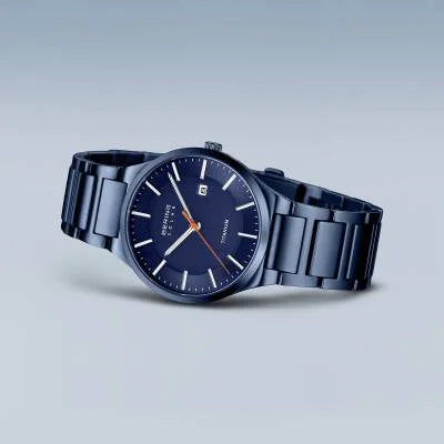 Bering Titanium 15239-797 Herrenuhr Blau • Solarwerk • Saphirglas, Bild 4
