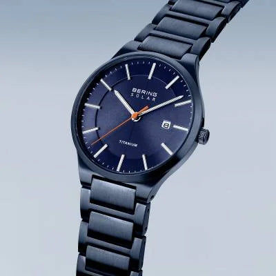 Bering Titanium 15239-797 Herrenuhr Blau • Solarwerk • Saphirglas, Bild 2
