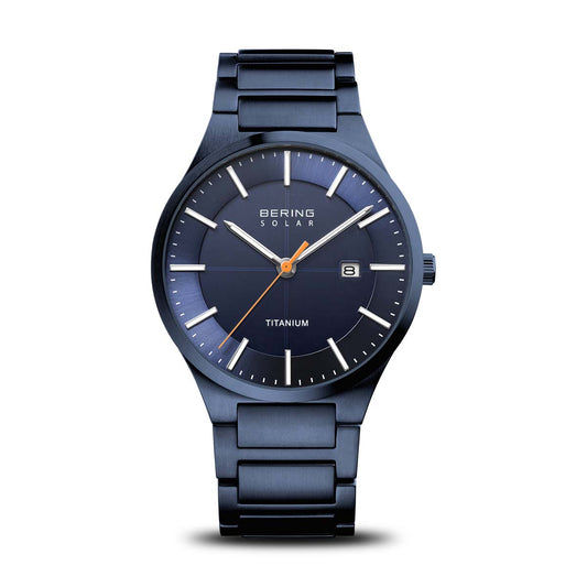 Herrenarmbanduhr mit blauem Zifferblatt, Titanband und Leuchtindexen, Solarwerk-Anzeige.