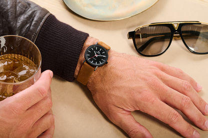 Danish Design Gløbe IQ34Q199 Rhine Armbanduhr Schwarz-Braun • Titangehäuse • Mineralglas, Bild 2